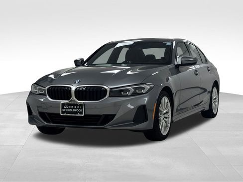 Used 2023 BMW 330i Sedan w/ Driving Assistance Package image 3
