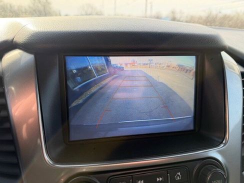 Used 2019 Chevrolet Suburban Premier image 35