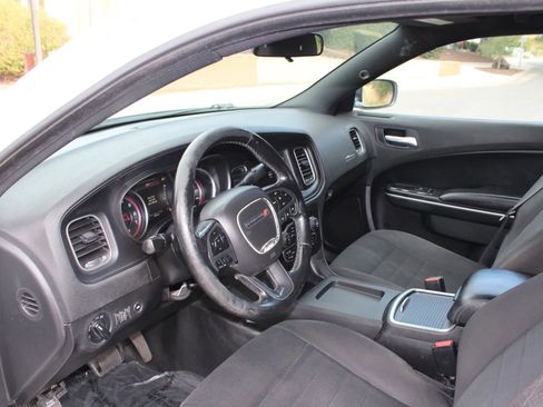 Used 2019 Dodge Charger Police image 8