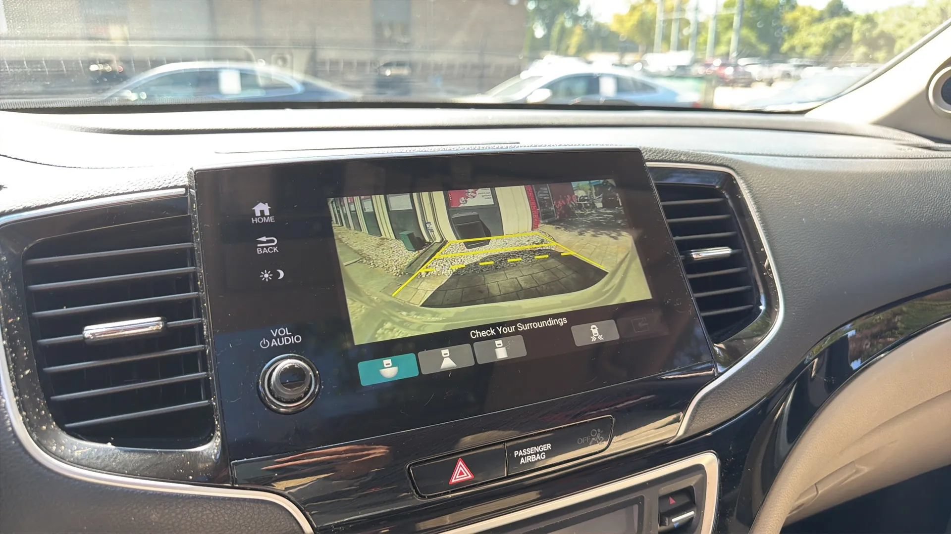 Used 2019 Honda Pilot Touring image 28