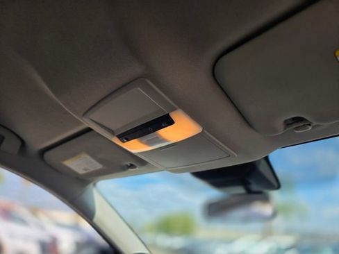 Used 2025 Nissan Sentra S image 12