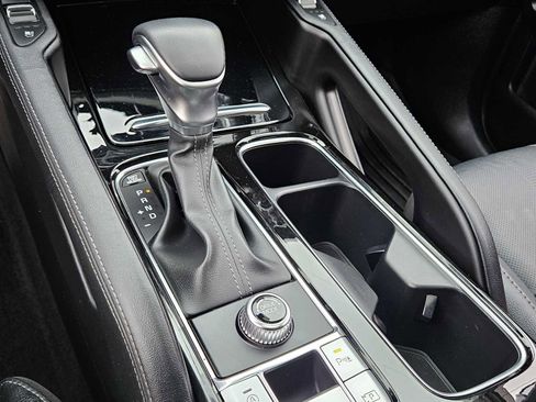 Used 2025 Kia Telluride SX image 29