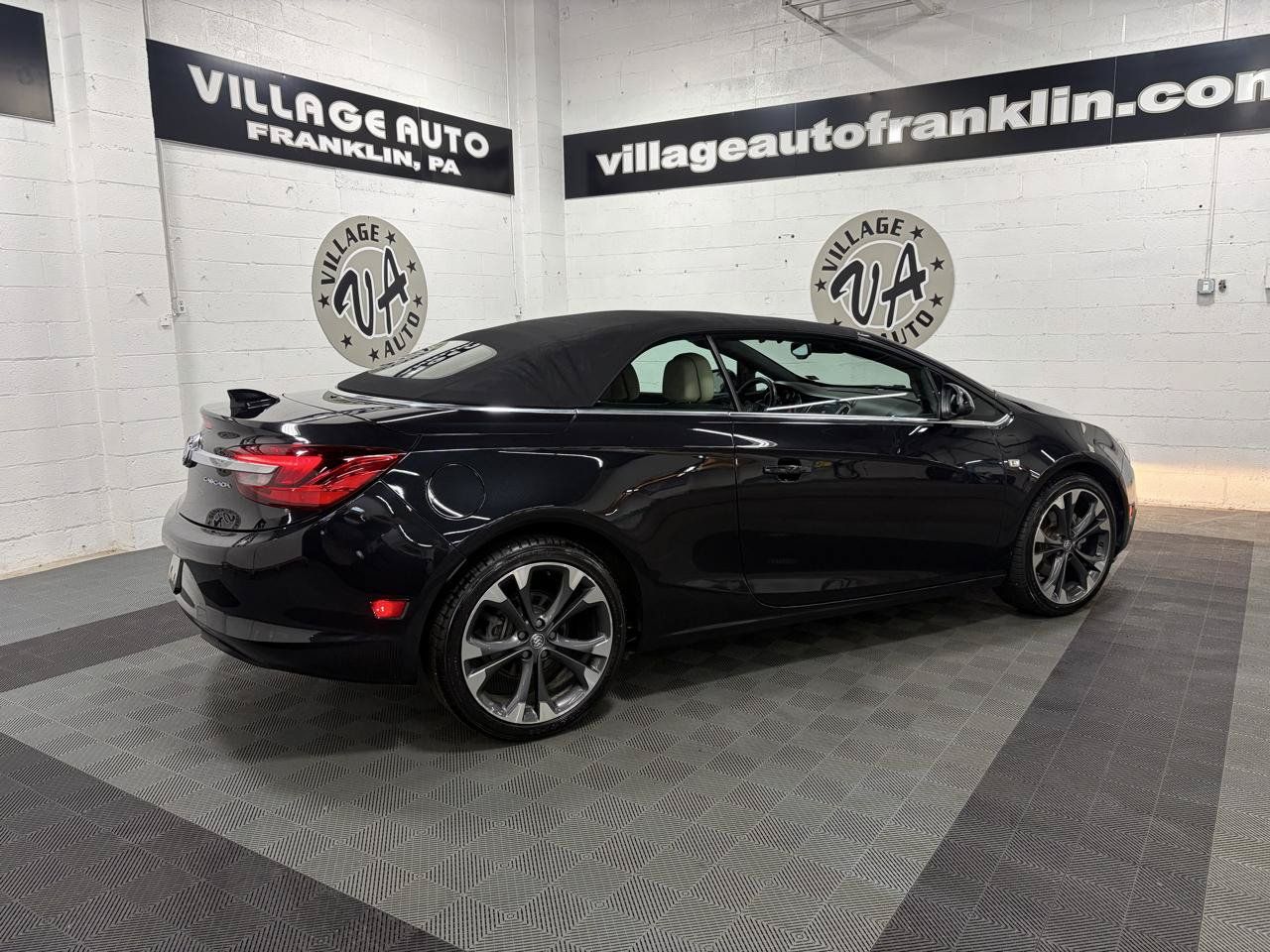 Used 2016 Buick Cascada Premium FWD image 18