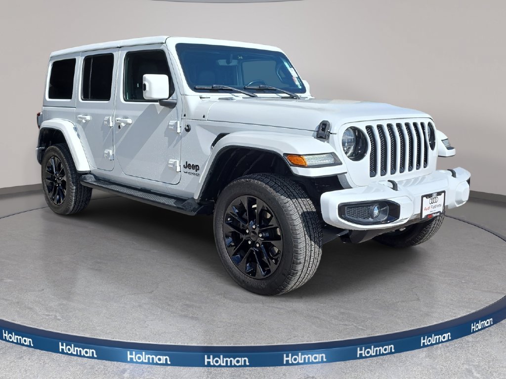 Used 2021 Jeep Wrangler Unlimited Sahara AWD/4WD image 4