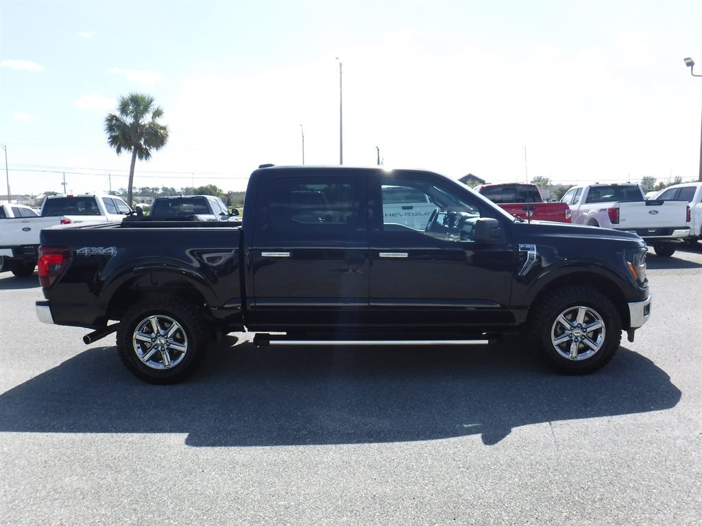 Used 2025 Ford F150 XLT w/ Equipment Group 301A Standard AWD/4WD image 3