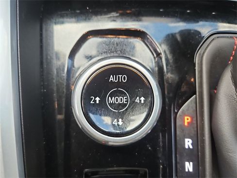 Certified 2023 Chevrolet Colorado Z71 w/ Z71 Convenience Package 2 image 35