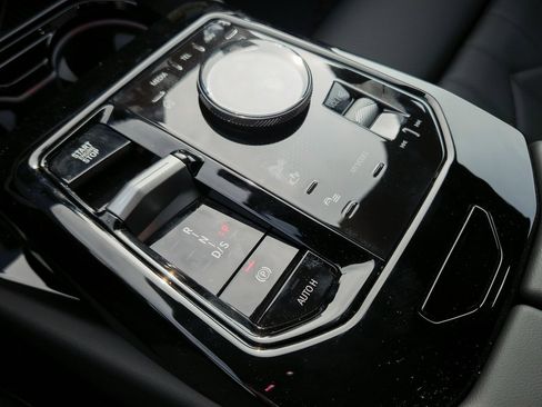 New 2026 BMW 530i w/ M Sport Package image 12