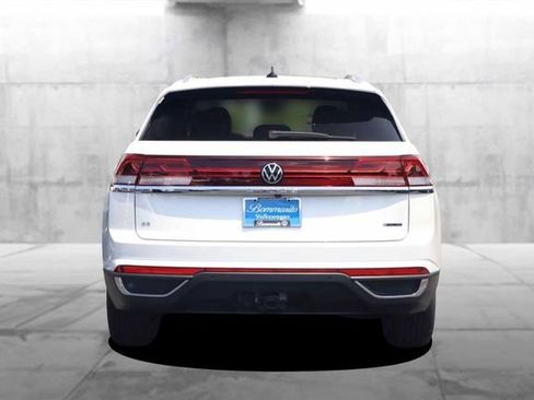 New 2026 Volkswagen Atlas Cross Sport SE AWD/4WD image 6