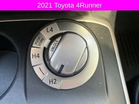 Used 2021 Toyota 4Runner SR5 Premium image 37