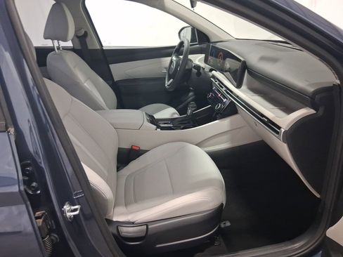 Used 2025 Hyundai Tucson SEL image 18