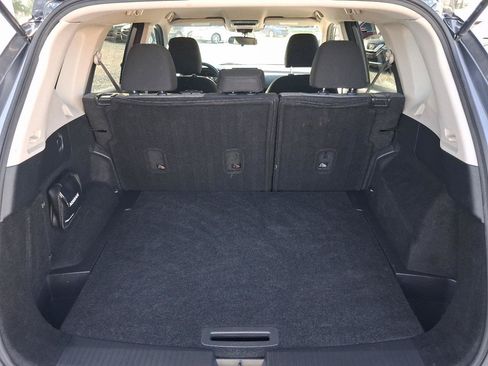 Used 2021 Nissan Rogue SV FWD image 18