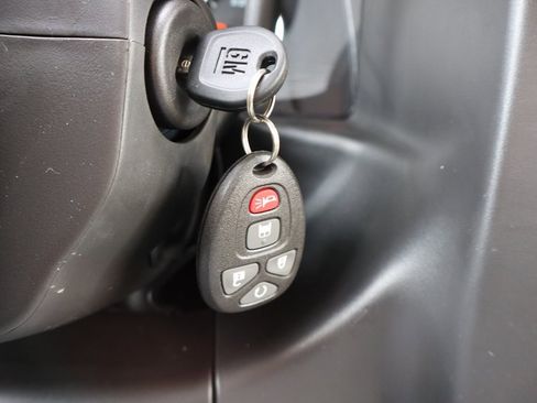 New 2025 Chevrolet Express 3500 w/ Chrome Appearance Package image 28