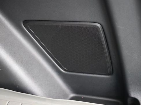 Used 2021 Honda CR-V Touring image 11