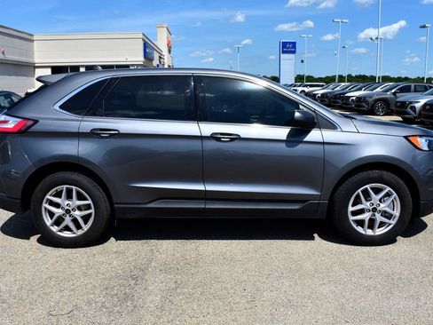 Used 2024 Ford Edge SEL AWD/4WD image 2