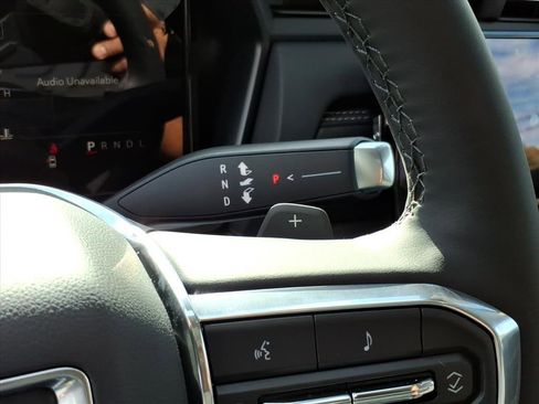 New 2026 GMC Terrain Denali w/ LPO, Floor Liner Package image 18