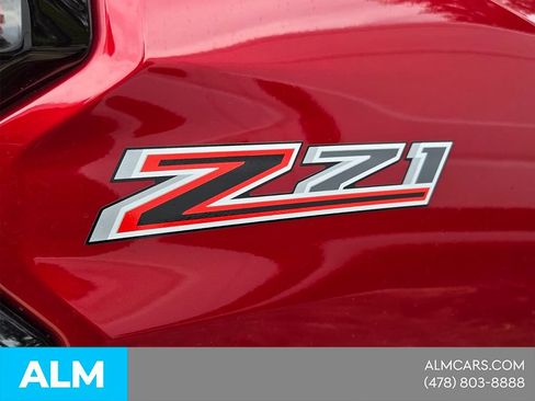 Used 2024 Chevrolet Colorado Z71 w/ Z71 Convenience Package 2 AWD/4WD image 17