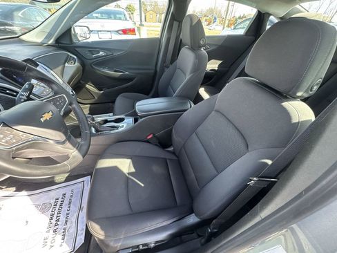 Used 2023 Chevrolet Malibu LT image 11