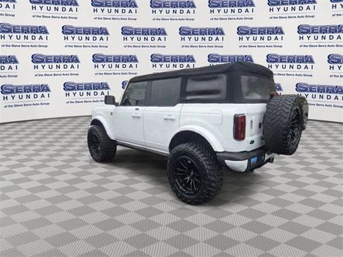 Used 2021 Ford Bronco Badlands image 6