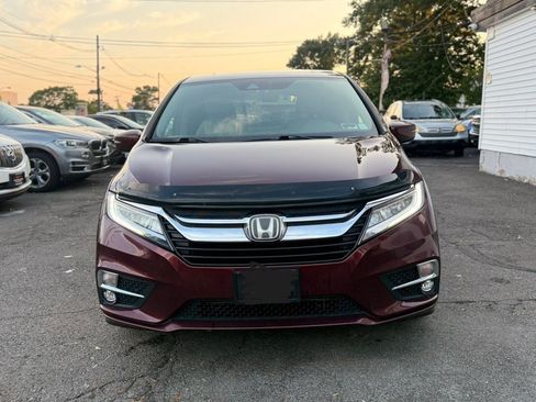 Used 2018 Honda Odyssey Touring image 2