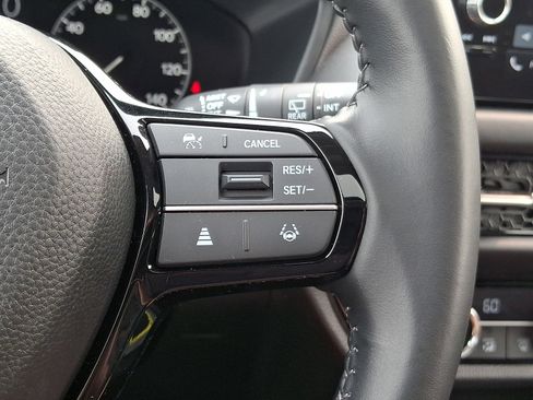 Used 2025 Honda HR-V EX-L image 22