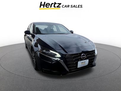 Used 2025 Nissan Altima 2.5 SV