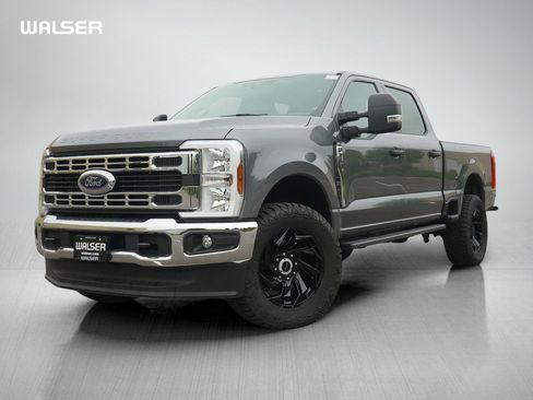 Used 2024 Ford F250 XLT AWD/4WD image 1