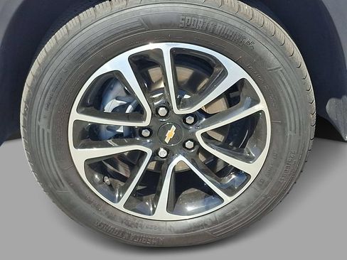 Used 2025 Chevrolet TrailBlazer LT AWD/4WD image 8