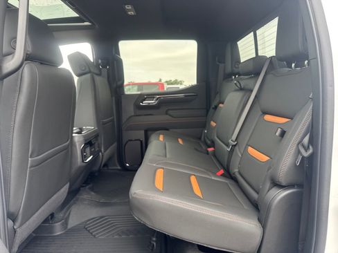 New 2026 GMC Sierra 1500 AT4 w/ AT4 Premium Package AWD/4WD image 12