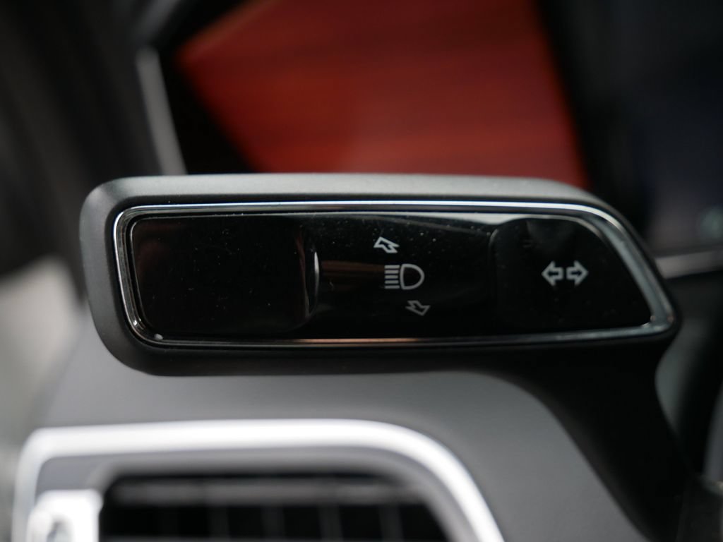 Used 2023 Lincoln Navigator Reserve AWD/4WD image 27