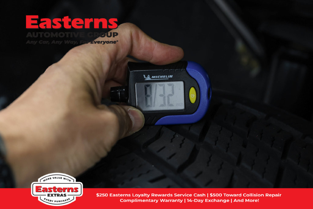 Used 2024 Toyota Tacoma SR RWD image 23