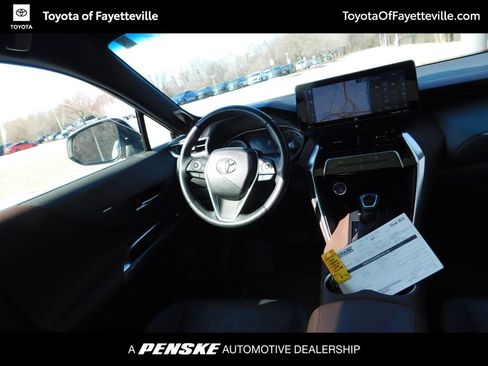 Used 2021 Toyota Venza Limited w/ Advanced Technology Package image 7