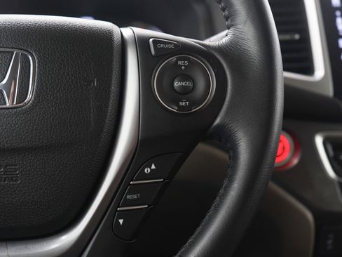 Used 2017 Honda Pilot EX-L image 29