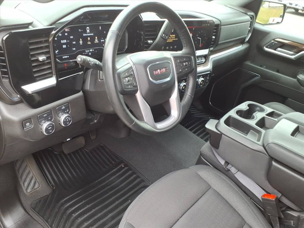 Used 2024 GMC Sierra 1500 Elevation AWD/4WD image 11