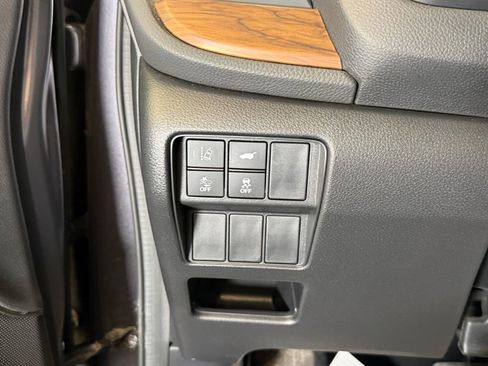 Used 2018 Honda CR-V EX-L image 18