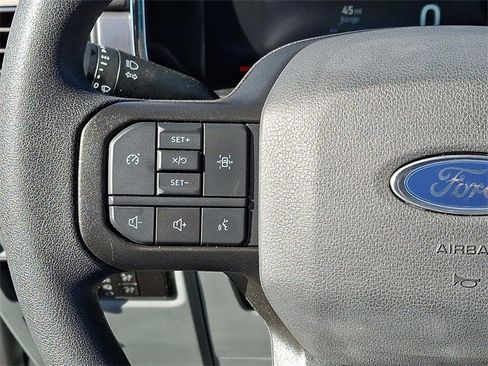 Used 2023 Ford F150 Lightning Pro image 19