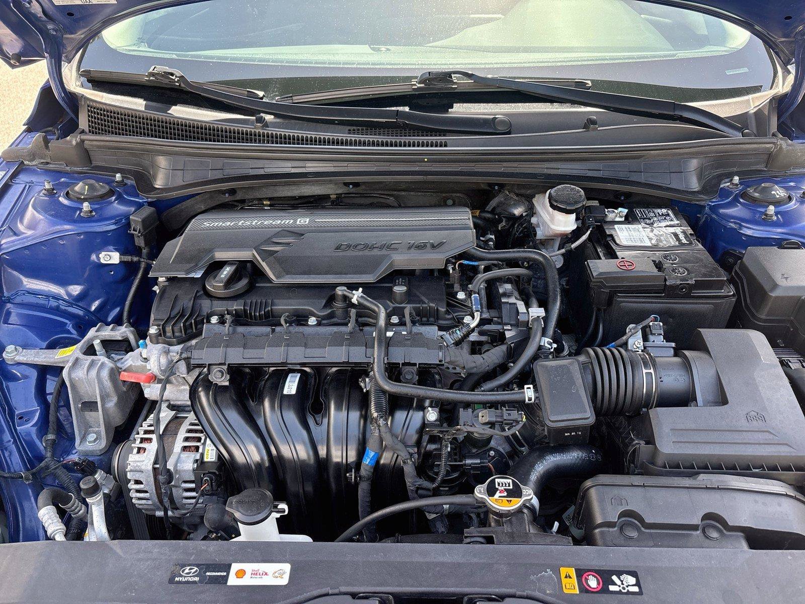 Used 2024 Hyundai Elantra Limited FWD image 28