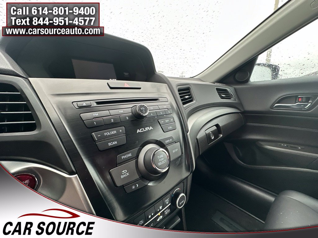 Used 2018 Acura ILX w/ AcuraWatch Plus Package FWD image 16