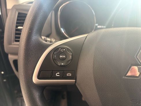Used 2025 Mitsubishi Outlander Sport ES AWD/4WD image 18