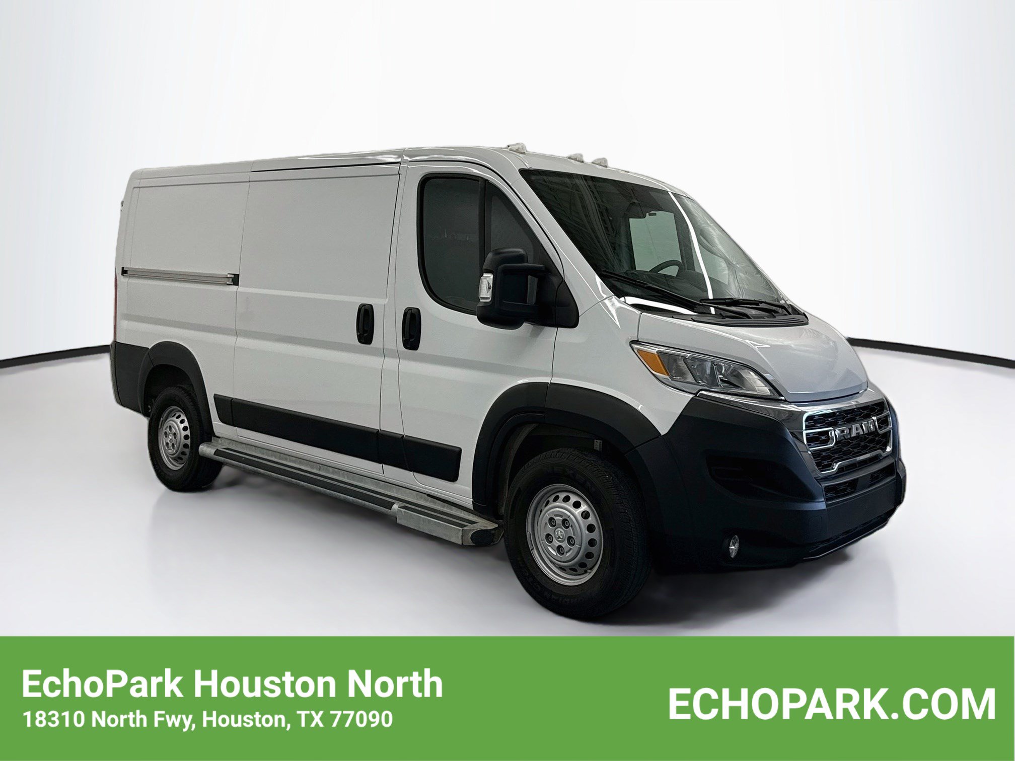Used 2025 RAM ProMaster 2500 w/ U-Haul Equipment Group FWD image 1