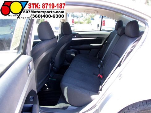 Used 2011 Subaru Legacy 2.5i Premium w/ All-Weather Pkg image 12