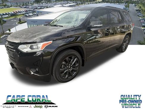 Used 2020 Chevrolet Traverse RS image 1