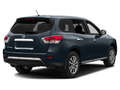 Used 2015 Nissan Pathfinder Platinum w/ Cargo Package FWD image 5