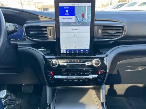 Certified 2022 Ford Explorer ST w/ Equipment Group 401A image 31