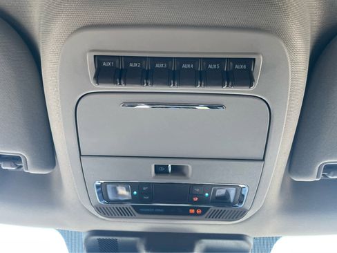 Used 2024 Ford F250 Lariat w/ Lariat Ultimate Package image 31