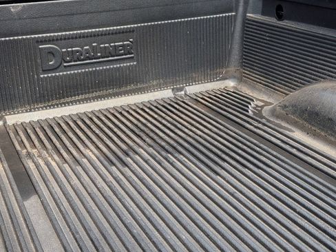 Used 2021 Nissan Frontier S RWD image 12
