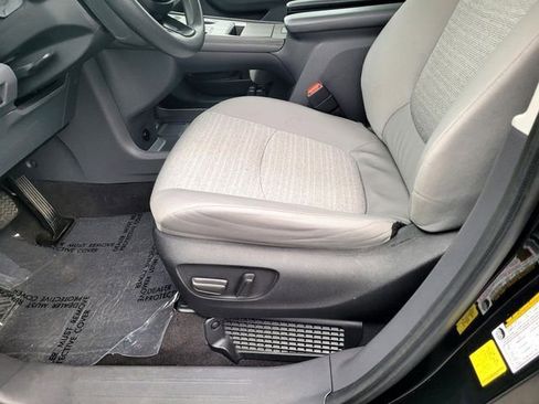 Certified 2024 Toyota Sienna LE image 18