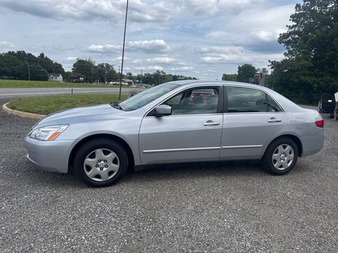 Used 2005 Honda Accord LX image 6