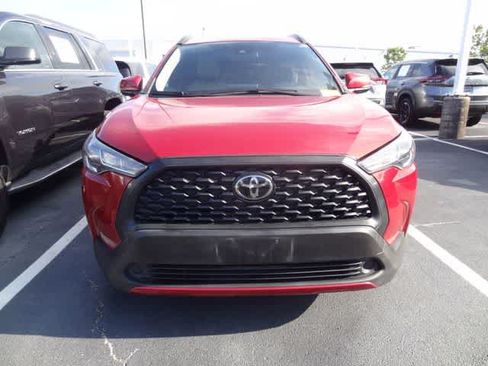 Used 2022 Toyota Corolla Cross LE FWD image 2