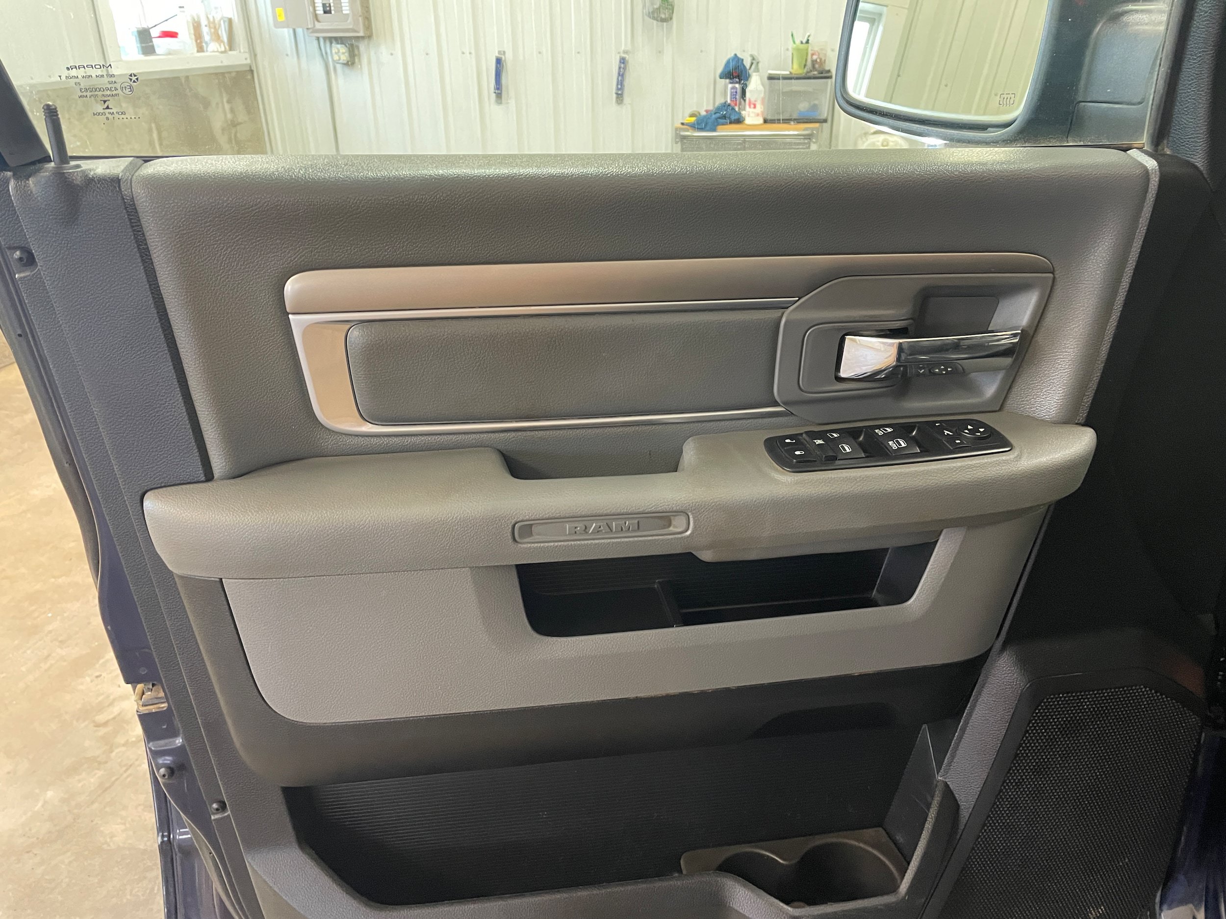 Used 2018 RAM 1500 Big Horn AWD/4WD image 9