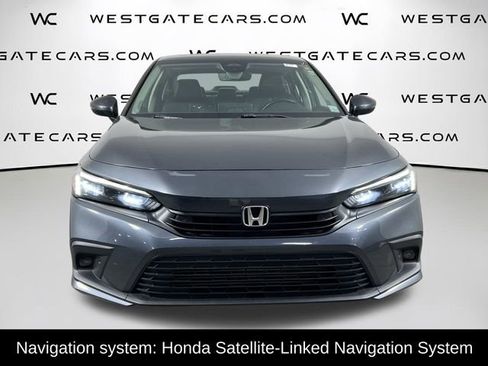 Used 2024 Honda Civic Touring image 2